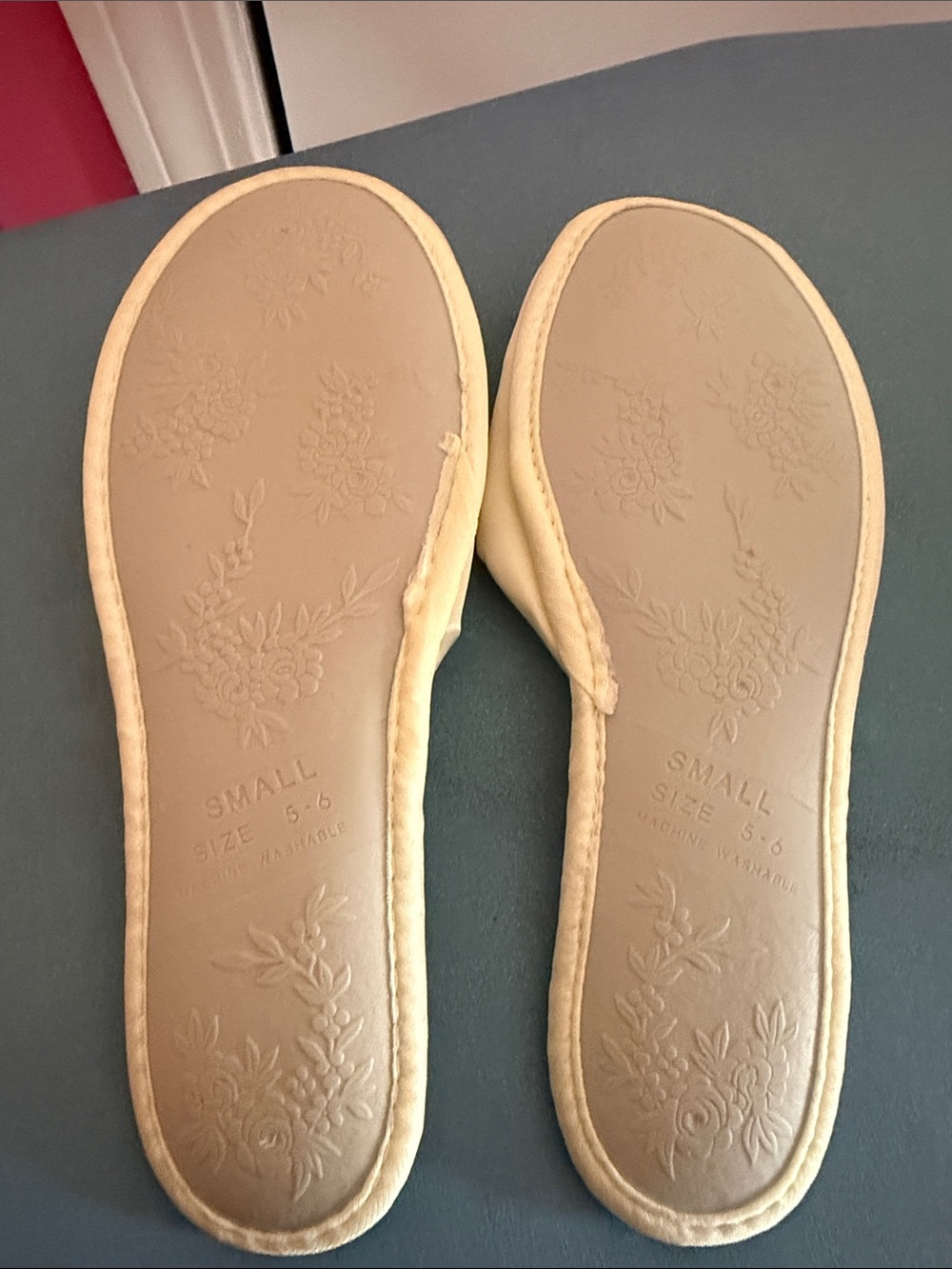 Vintage Satin Embroidered Slide Slippers in Cream - Women - Picture 3 of 4